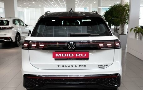Volkswagen Tiguan, 2025 год, 5 490 000 рублей, 6 фотография