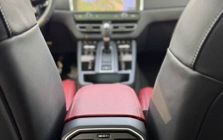 Porsche Macan I рестайлинг, 2025 год, 11 700 000 рублей, 21 фотография