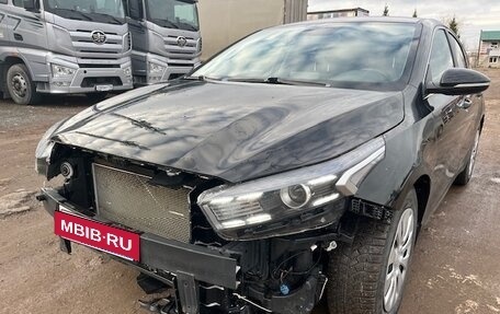 KIA Cerato IV, 2022 год, 1 750 000 рублей, 2 фотография