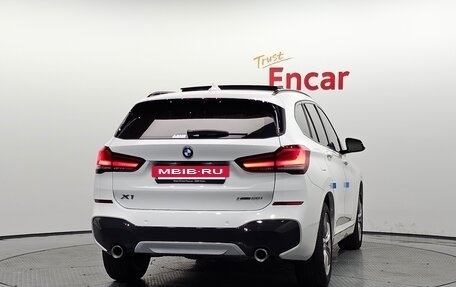 BMW X1, 2022 год, 2 900 000 рублей, 3 фотография