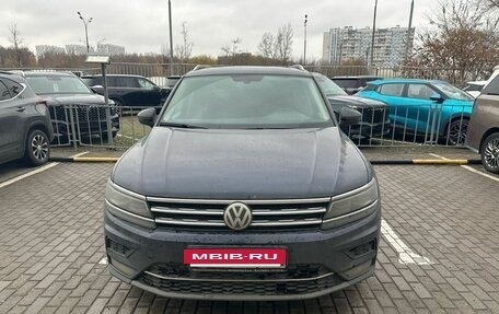 Volkswagen Tiguan II, 2017 год, 1 780 000 рублей, 4 фотография