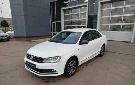 Volkswagen Jetta VI, 2018 год, 1 530 000 рублей, 4 фотография