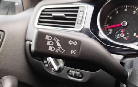 Volkswagen Jetta VI, 2018 год, 1 530 000 рублей, 12 фотография