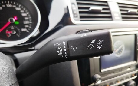 Volkswagen Jetta VI, 2018 год, 1 530 000 рублей, 13 фотография