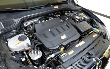 Volkswagen Golf VIII, 2022 год, 1 930 000 рублей, 16 фотография