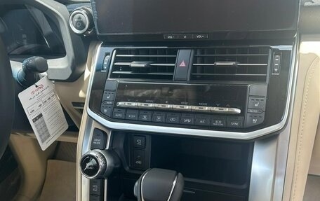 Toyota Land Cruiser, 2025 год, 17 690 000 рублей, 11 фотография