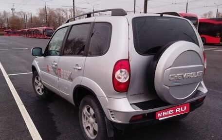 Chevrolet Niva I рестайлинг, 2013 год, 430 000 рублей, 3 фотография