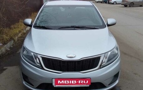 KIA Rio III рестайлинг, 2013 год, 700 000 рублей, 1 фотография