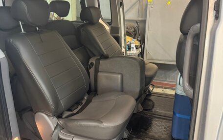 Hyundai Grand Starex Grand Starex I рестайлинг 2, 2009 год, 1 250 000 рублей, 19 фотография