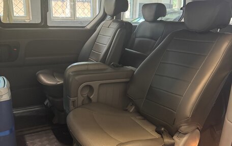 Hyundai Grand Starex Grand Starex I рестайлинг 2, 2009 год, 1 250 000 рублей, 37 фотография