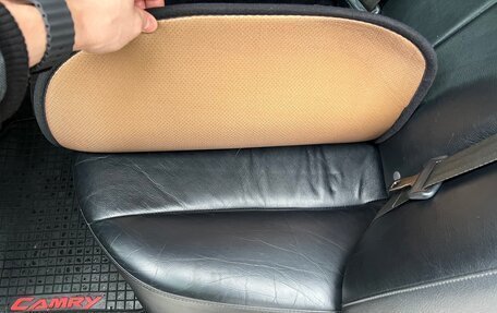 Toyota Camry, 2006 год, 1 099 000 рублей, 30 фотография