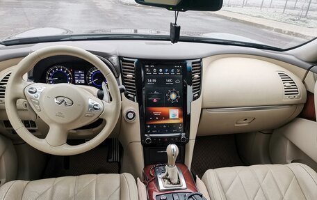 Infiniti FX II, 2011 год, 2 270 000 рублей, 6 фотография