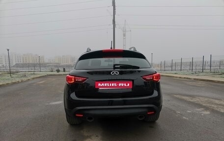 Infiniti FX II, 2011 год, 2 270 000 рублей, 4 фотография