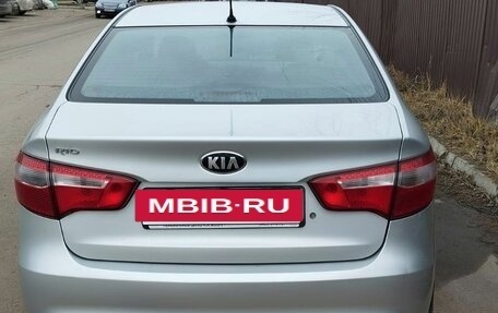 KIA Rio III рестайлинг, 2013 год, 700 000 рублей, 4 фотография