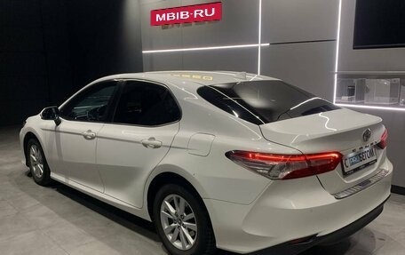 Toyota Camry, 2020 год, 2 560 000 рублей, 6 фотография