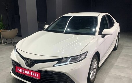 Toyota Camry, 2020 год, 2 560 000 рублей, 5 фотография