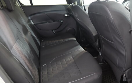 Renault Sandero II рестайлинг, 2016 год, 719 000 рублей, 12 фотография