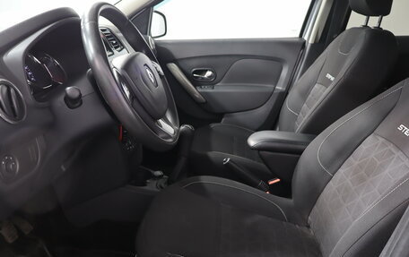 Renault Sandero II рестайлинг, 2016 год, 719 000 рублей, 8 фотография