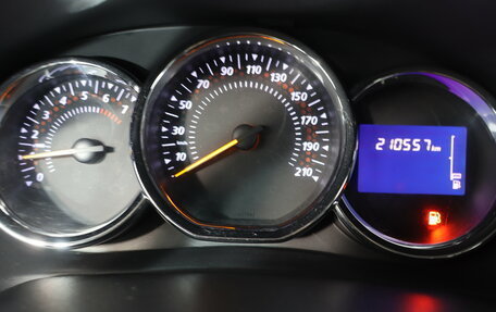 Renault Sandero II рестайлинг, 2016 год, 719 000 рублей, 16 фотография