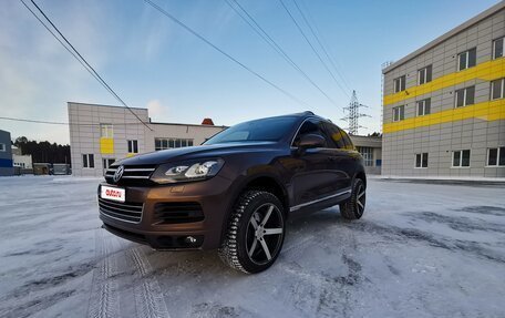 Volkswagen Touareg III, 2011 год, 2 490 000 рублей, 15 фотография