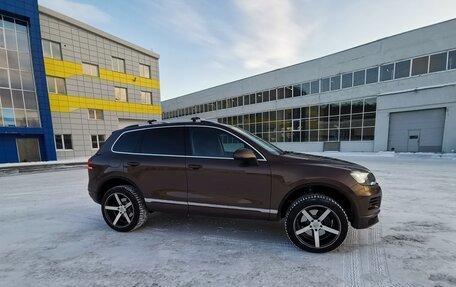 Volkswagen Touareg III, 2011 год, 2 490 000 рублей, 19 фотография