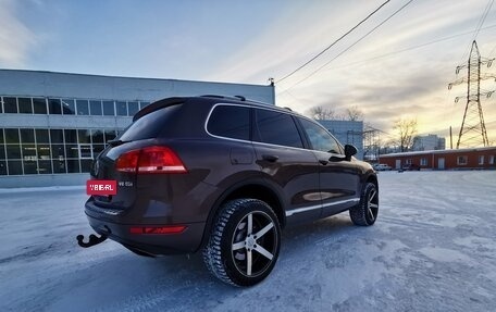 Volkswagen Touareg III, 2011 год, 2 490 000 рублей, 20 фотография