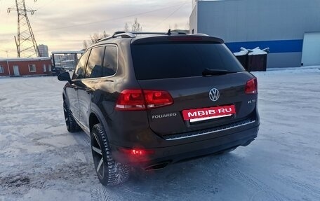 Volkswagen Touareg III, 2011 год, 2 490 000 рублей, 21 фотография