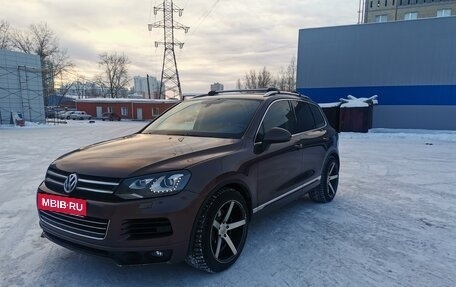 Volkswagen Touareg III, 2011 год, 2 490 000 рублей, 25 фотография