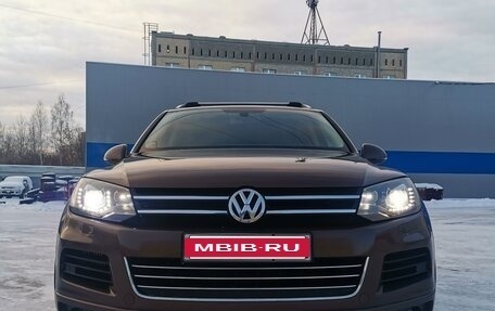 Volkswagen Touareg III, 2011 год, 2 490 000 рублей, 32 фотография
