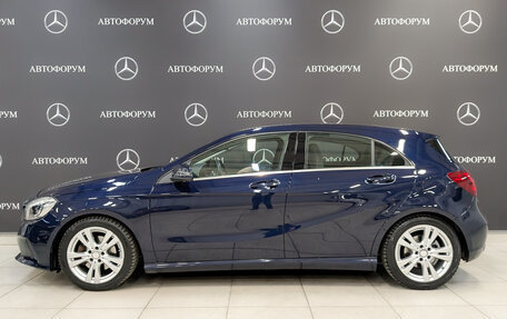 Mercedes-Benz A-Класс, 2017 год, 1 900 000 рублей, 8 фотография