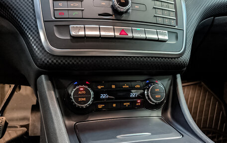 Mercedes-Benz A-Класс, 2017 год, 1 900 000 рублей, 25 фотография