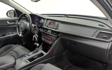 KIA Optima IV, 2017 год, 1 600 000 рублей, 13 фотография