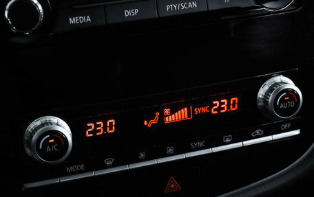 Mitsubishi Outlander III рестайлинг 3, 2020 год, 1 899 000 рублей, 14 фотография