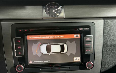 Volkswagen Passat B7, 2012 год, 1 060 000 рублей, 13 фотография