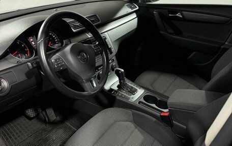 Volkswagen Passat B7, 2012 год, 1 060 000 рублей, 10 фотография