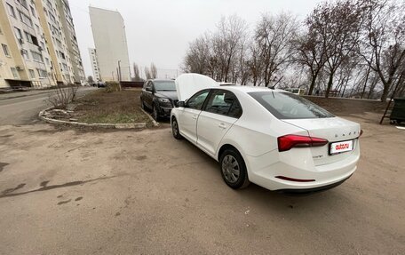 Skoda Rapid II, 2021 год, 1 435 000 рублей, 2 фотография