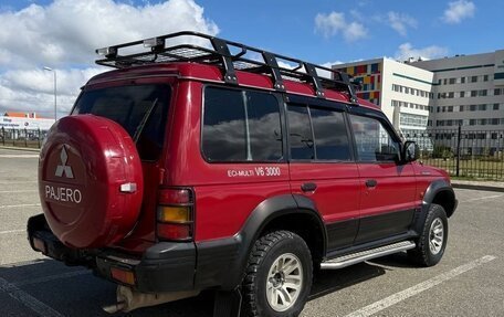 Mitsubishi Pajero III рестайлинг, 1994 год, 800 000 рублей, 2 фотография