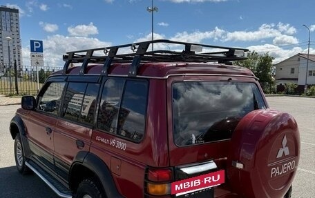 Mitsubishi Pajero III рестайлинг, 1994 год, 800 000 рублей, 4 фотография