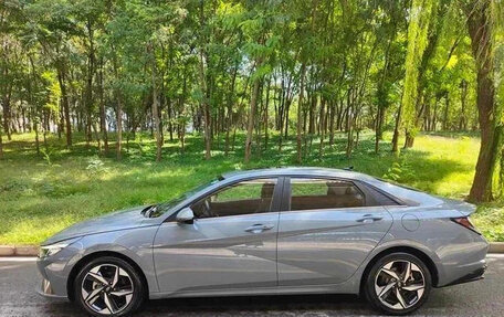 Hyundai Elantra, 2021 год, 1 270 000 рублей, 4 фотография