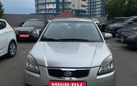 KIA Rio II, 2011 год, 685 000 рублей, 1 фотография
