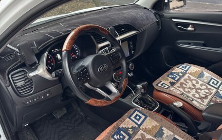 KIA Rio IV, 2020 год, 1 350 000 рублей, 7 фотография