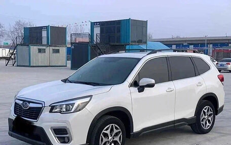 Subaru Forester, 2021 год, 1 910 000 рублей, 1 фотография