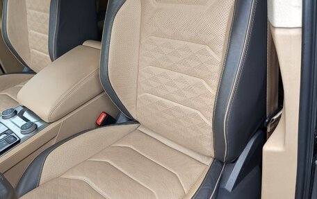 Volkswagen Touareg III, 2019 год, 6 350 000 рублей, 7 фотография