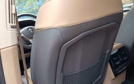 Volkswagen Touareg III, 2019 год, 6 350 000 рублей, 5 фотография