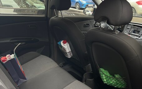 KIA Rio II, 2011 год, 685 000 рублей, 14 фотография