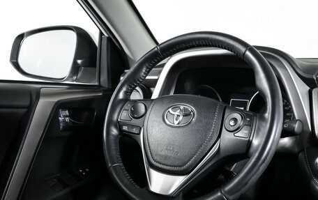 Toyota RAV4, 2018 год, 2 899 000 рублей, 13 фотография