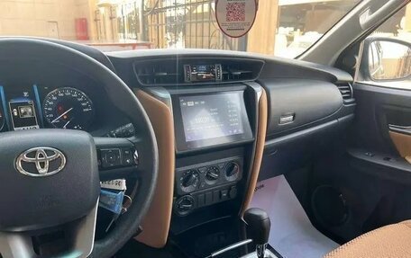 Toyota Fortuner II, 2025 год, 8 390 000 рублей, 6 фотография