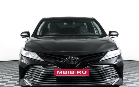 Toyota Camry, 2020 год, 2 690 000 рублей, 2 фотография