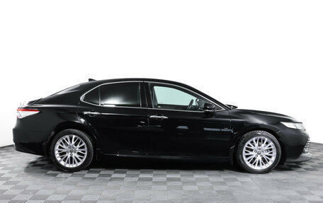 Toyota Camry, 2020 год, 2 690 000 рублей, 4 фотография