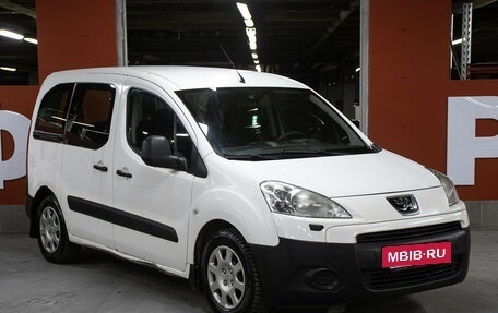 Peugeot Partner II рестайлинг 2, 2010 год, 649 000 рублей, 3 фотография